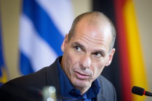 Eski Yunan Bakan Varoufakis, Almanya'dan AP milletvekilliğine aday