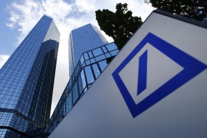 Deutsche Bank sermaye oranını yükseltti