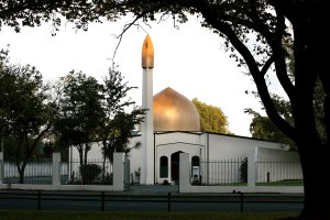 Zelanda'daki iki camiye terör saldırısına dünyadan tepkiler gelmeye devam ediyor