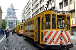150 yıllık tramvaylar görücüye çıktı