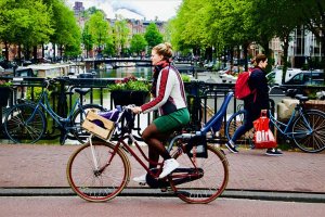 Hollanda'da bisikler ilk sırada geliyor
