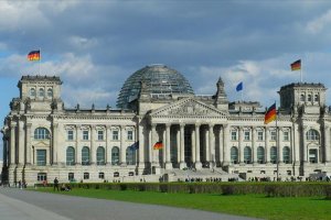 Almanya'da yeni vatandaşlık yasa tasarısı kabul edildi