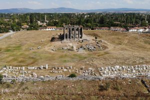 Romalılar acılarını şiirlerle mezar taşlarına kazıyorlar