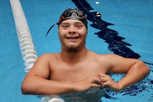 Down sendromlu milli yüzücü Serhat'ın gözü Avrupa şampiyonluğunda