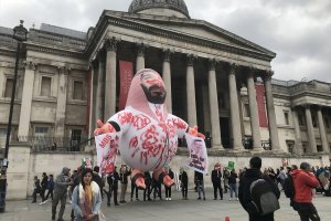 Londra'da Muhammed’i Selman'iyi protesto etti 