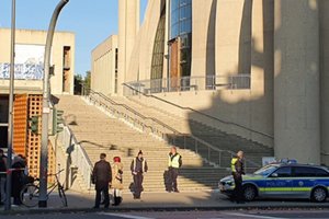 Köln DİTİB Genel Merkezi'ne asılsız bomba ihbarı