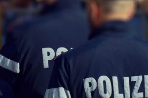 İtalya'da camiye saldırı planı iddisıyla 12 kişi gözaltına alındı