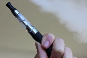 ABD'de elektronik sigara akciğer nakline yol açtı