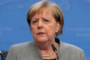 Başbakan Merkel: Brexit'ten sonra müzakereler yoğun geçecek söyledi