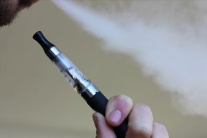 ABD'de aromalı elektronik sigara yasaklandı