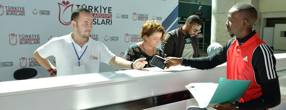 YTB’nin “Türkiye Bursları“ Programına Başvurular Başlıyor