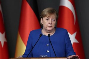  Almanya Başbakanı Merkel: İdlib'ten kaçanlar için maddi katkıya hazırız