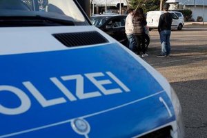  Alman polisi aşırı sağcıların evlerini aradı