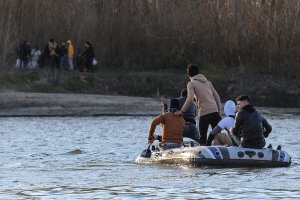 Pazarkule Yunan Sınır Kapısı mültecilere kapandı