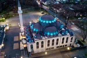 Almanya'daki camilerin çoğu 9 Mayıs’ta ibadete açılacak