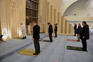 Almanya'da camiler camaatine kavuştu