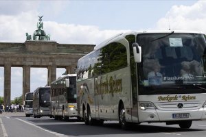 Almanya, AB ülkelerine karantina uygulamasını kaldırıyor