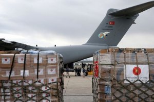 Türkiye'nin yardım uçağı Çad'a ulaştı
