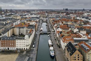 Danimarka’da 50 kişi bir araya gelebilir
