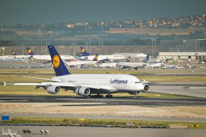 Lufthansa binlerce işçiyi işten çıkarıyor