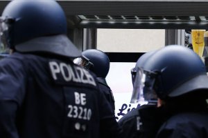 Alman polisi 30 bin kişi hakkında soruşturma