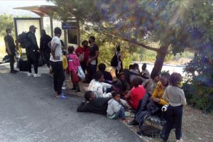 Yurt dışına çıkmaya çalışan sığınmacılar yakalandı 