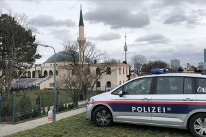 Avusturya Müslümanlara ait kurumları fişlemeye hazırlanıyor