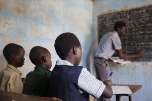 Kovid-19 Afrika'da eğitimde eşitsizliği arttırdı