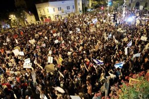 Netanyahu karşıtı gösteriler İsrail geneline bütün hızıyla yayılıyor