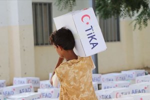 TİKA Yemen’de Kurban Bayramı öncesi gıda yardımı yaptı