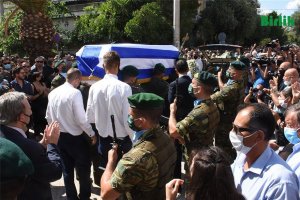 Atina’da cenaze törenlerine yüzlerce katılım Batı Trakya’da 50 kişi