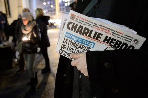 Charlie Hebdo'nun çalışanları sosyal medya hesapları bir süre askıya alındı