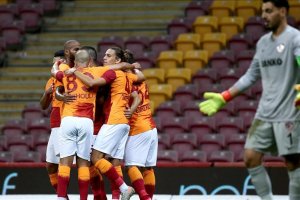 Galatasaray yeni sezona 3-1 başladı