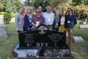 ABD'de Osmanlı diplomatı ve eşi için anıt mezar
