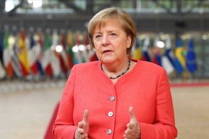 Başbakan Merkel: AB'nin Türkiye ile yapıcı bir ilişki geliştirmesinde büyük çıkarı bulunmaktadır