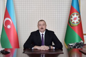Cumhurbaşkanı Aliyev: Madagiz'de Azerbaycan bayrağını dikdik