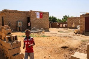 Türk Kızılay ile Afet Sudanlı selzedeler için 'Türk köyü' inşa etti
