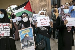 Sudan'da İsrail ile normalleşme protesto edildi