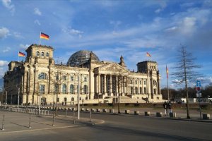 Almanya Federal Meclis binasının güvenliği artırılıyor