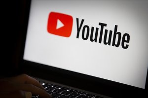YouTube Trump'ın hesabını en az bir hafta askıya aldı
