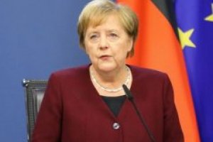Almanya Başbakanı Merkel: Virüsün mutasyona uğramasını ciddiye almak gerekiyor