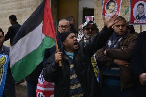 İsrail hapishanelerinde tutuklu Filistinlililer Kovid-19'a yakalandı
