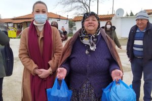 DEB Partisi Başkanı Asafoğlu'ndan sel mağdurlarına ana şefkati