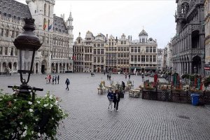 Belçika hükümeti, ülke dışına seyahat yasağını kaldırmayı düşünüyor