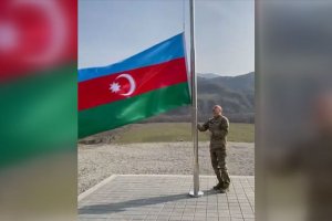 Cumhurbaşkanı Aliyev, Ermenistan işgalinden kurtarılan bölgeleri ziyaret etti
