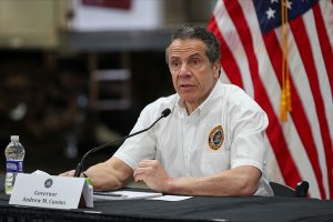 New York Valisi Cuomo hakkında üçüncü cinsel taciz iddiası