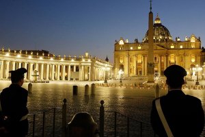 Vatikan'dan 'eşcinsel birliktelikler kutsanamaz' kararı