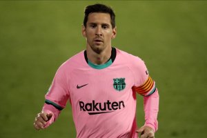 Başkan Tebas, Messi'ye Barcelona'da kalmasını istedi