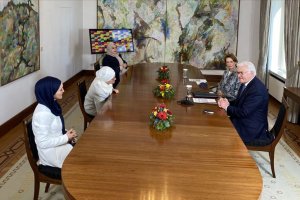 Almanya Cumhurbaşkanı, Bonn'da Müslüman kadınlarla bir araya geldi