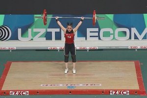 Milli halterci Cansu, Gençler Dünya Şampiyonası'nda 3 altın madalya